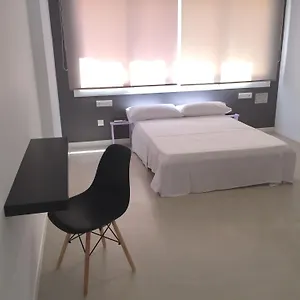 Solroom Pensión Torremolinos